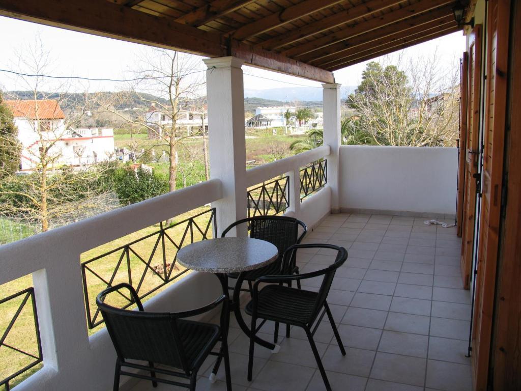 סידריון Loula Apartments חדר תמונה