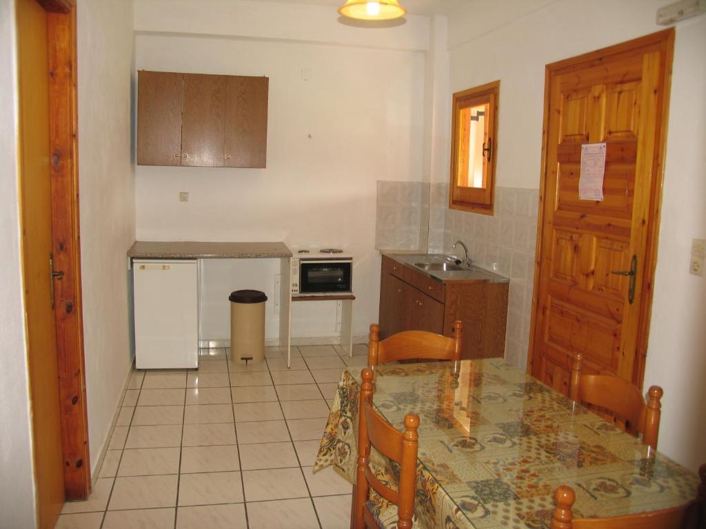 סידריון Loula Apartments חדר תמונה
